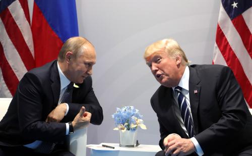 Полмиллиарда на борьбу с Россией: Что ещё нужно Трампу для счастья с Путиным? - «Новости»