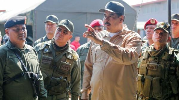 США рассматривают военных РФ в Венесуэле как прямую угрозу региону - «Новости»