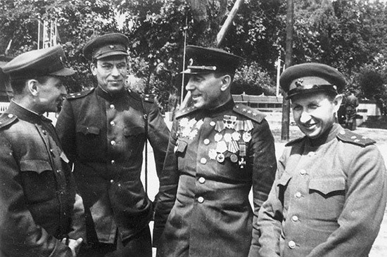 За что Сталин ящик орденов генералу Катукову подарил - «ДНР и ЛНР»