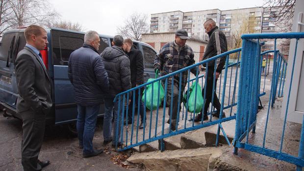 Сводка от УНМ ДНР 04.04.2019. Укрофашисты привлекли иностранцев для составления карт минных полей. Около 50 бойцов ВСУ заболели корью и дизентерией - «ДНР и ЛНР»