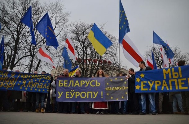 Из каких побуждений Запад финансирует оппозицию в Белоруссии - «ДНР и ЛНР»