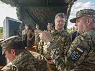 Страна (Украина): силовики дают слабину. Почему от Порошенко побежали люди в погонах - «Новости»