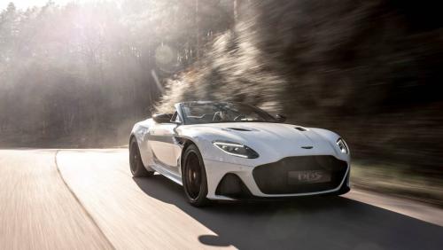 Самый быстрый кабриолет: Aston Martin представила 715-сильный суперкар - «Авто»