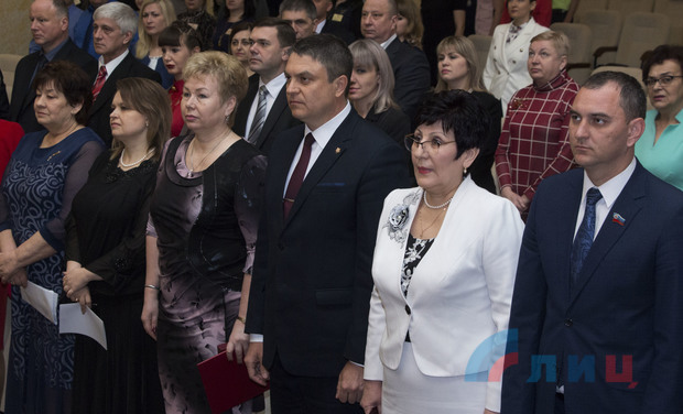 Сводка от НМ ЛНР 30.04.2019. Около 600 ВСУшник погибли, тысячи ранены за год проведения "ООС". Пьяный ВСУшник погиб в ДТП на угнанном "Урале", два ранены - «ДНР и ЛНР»