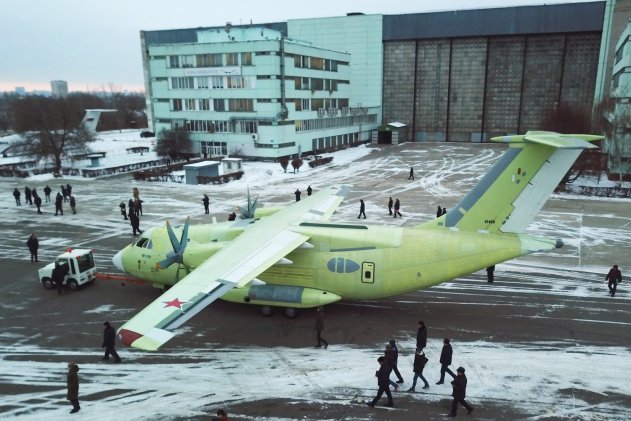 Российский перспективный Ил-112В продолжает удивлять своей халтурностью - «Новости»