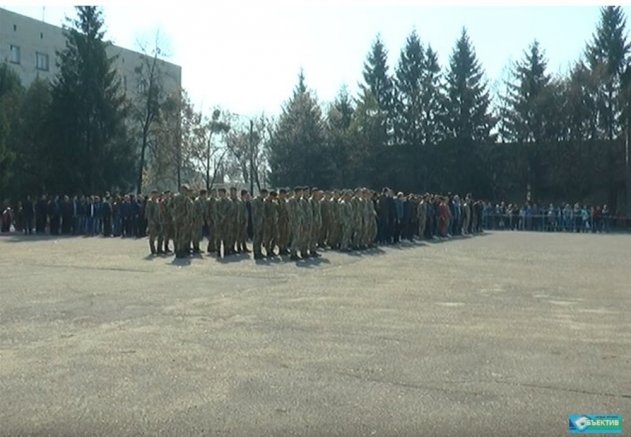 В армию на срочную службу отправили 400 харьковчан. ВИДЕО - «Новости»