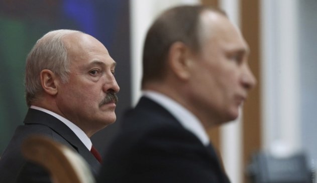 «Шутки в сторону»: Лукашенко начал опасную игру с Кремлем - «Новости»