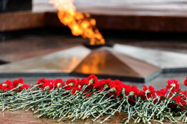 В Харькове благоустраивают братские захоронения - «Новости»