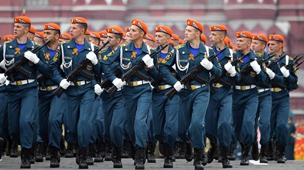 Праздник гордости и скорби: Путин поздравил страну с праздником Великой Победы над фашизмом - «ДНР и ЛНР»