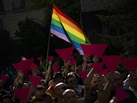 The New York Times (США): польские популисты находят нового врага — геев - «Новости»