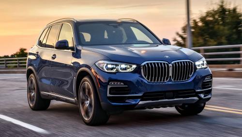 «Когда хотел сэкономить, но не получилось»: Владельца газодизельного BMW X5 подняли на смех в сети - «Новости»