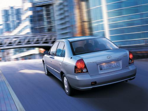 И близко не стоит: Эксперт рассказал, чем старенький Hyundai Accent лучше LADA Priora - «Авто»