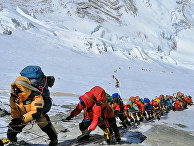 Эверест: в какой момент в этом сезоне все пошло не так? (The Telegraph, Великобритания) - «Спорт»