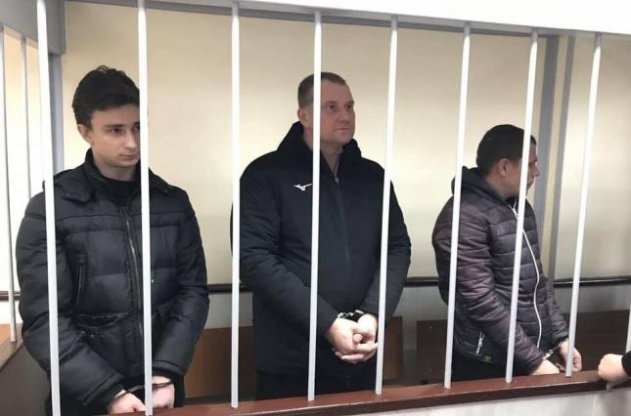 Российский суд оставил под арестом восьмерых украинских моряков - «Новости»