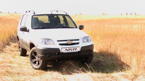«Трактор мечты» для деревни и рыбалки: Почему стоит купить Chevrolet Niva, объяснил блогер - «Авто»