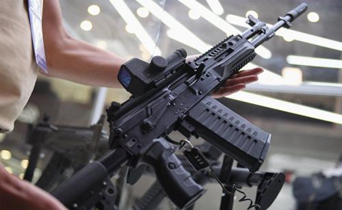 «Рубилово по-русски!»: Американские военные восхищены новым АК-308 - «Новости»