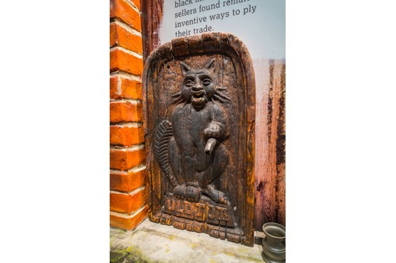 Эпидемия джина: как Лондон чуть не погубило дешевое бухло - «ДНР и ЛНР»