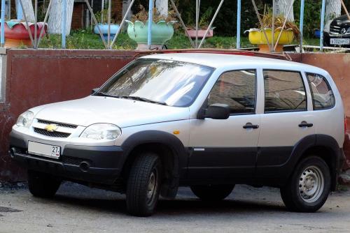 «Дно полное»: Состояние подержанной Chevrolet Niva за 80 000 рублей ужаснуло сеть - «Авто»