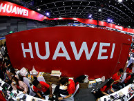 Bloomberg: cудьба компании Huawei показывает, что Трамп предпочитает сделки холодной войне - «Новости»