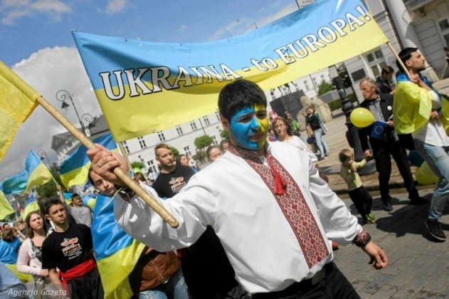Украина ввела новые санкции против РФ и пересела на лошадей - «ДНР и ЛНР»