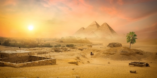 Древние египтяне использовали ныне пересохший проток Нила для возведения пирамид