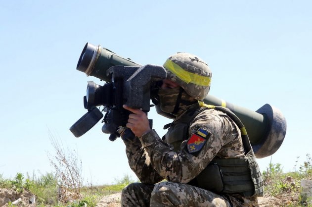 Байден рассказал о проблемах с поставками Украине ракет Javelin - «Новости Дня»