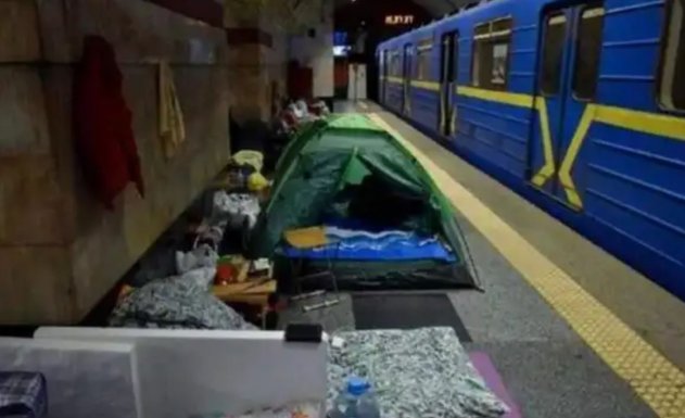 Ситуация в Киеве вызывает панику и тревогу, и разговоры на кухнях - Новости дня сегодня