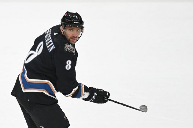Овечкин вышел на второе место в истории НХЛ по количеству команд, которым забил 40+ голов - «Новости Дня»