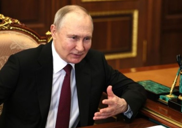 Путин: РФ обладает собственными решениями для оборонных задач и освоения космоса - «Новости»