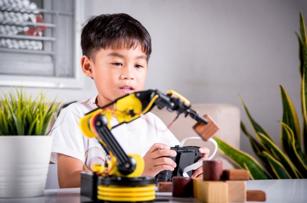 Японские школы внедряют роботов — «заместителей» учеников, желающих оставаться дома