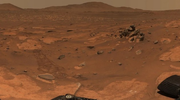 Ровер раскрыл секреты марсианского кратера