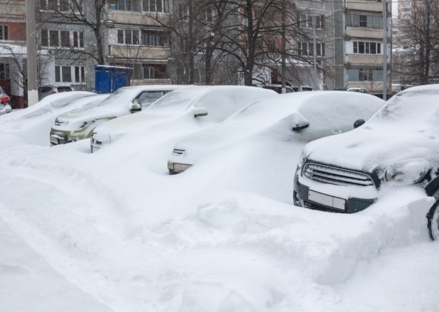 Несёт ли ответственность автовладелец за ТС, заваленное снегом?