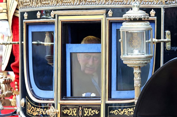 Daily Express: власти Британии начали подготовку к смерти короля Карла III - «Новости»