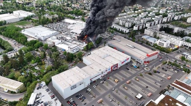 В Берлине пожар на заводе оборонно-промышленного концерна Diehl - «Новости Дня»